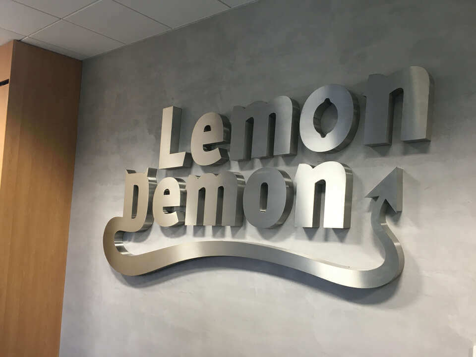 Lemon Demon- Litery przestrzenne